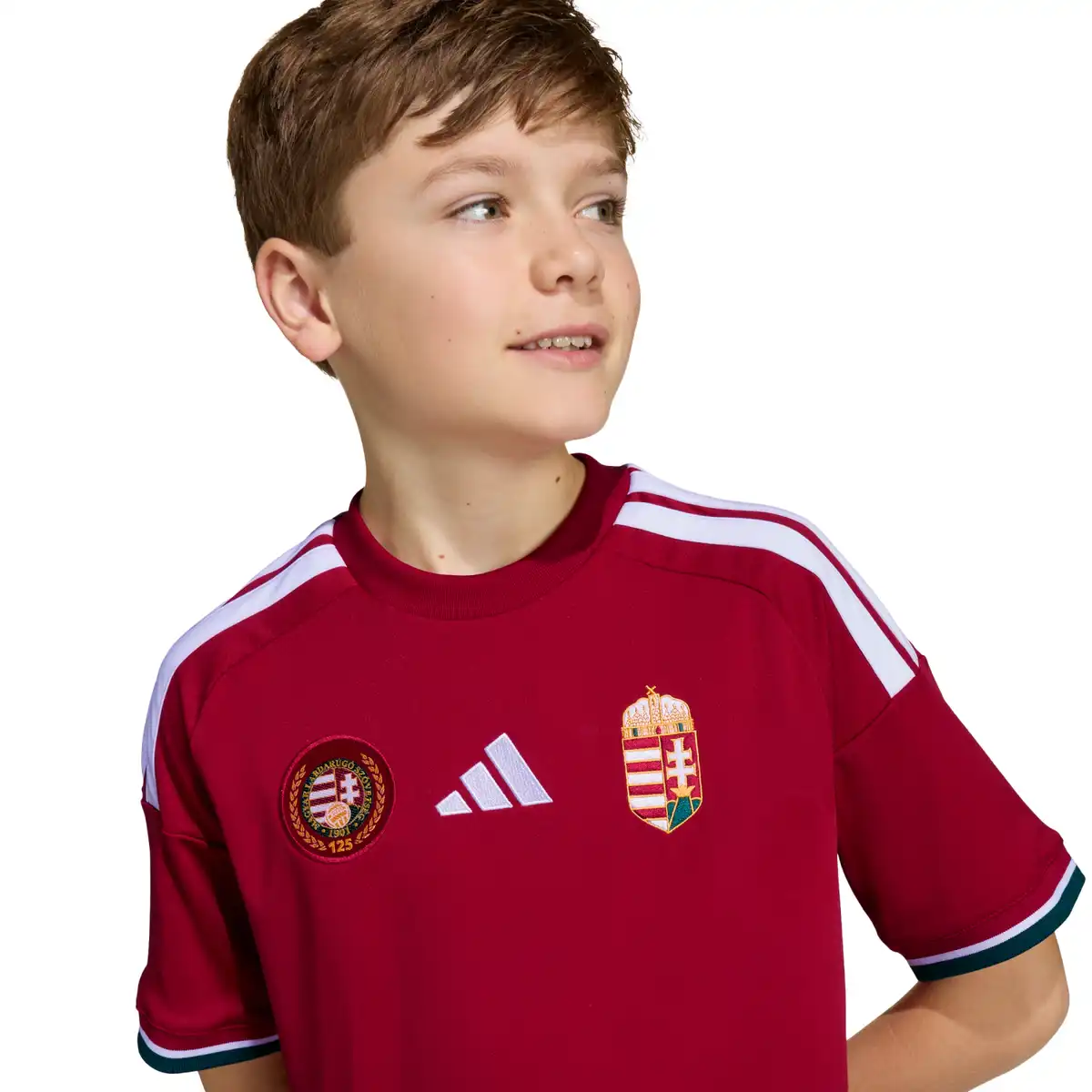 JZ6977_6_APPAREL_On_Model_Detail_View_1_white.webp